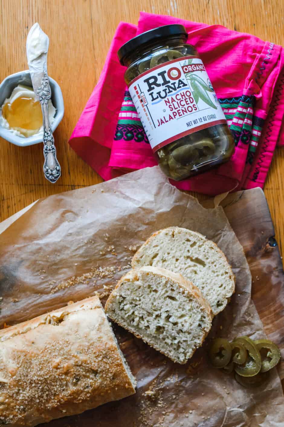 The Jalapeño Beer Bread Recipe Anyone Can Make ¡HOLA! JALAPEÑO