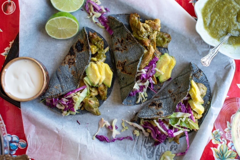 sheet pan chili verde chicken tacos
