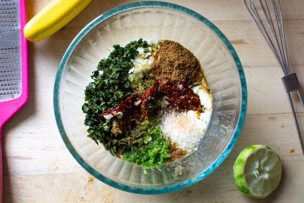 all the ingredients for the crema in a bowl. 
